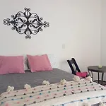 Habitacion Exclusiva,Todos Los Servicios,Pati Privado